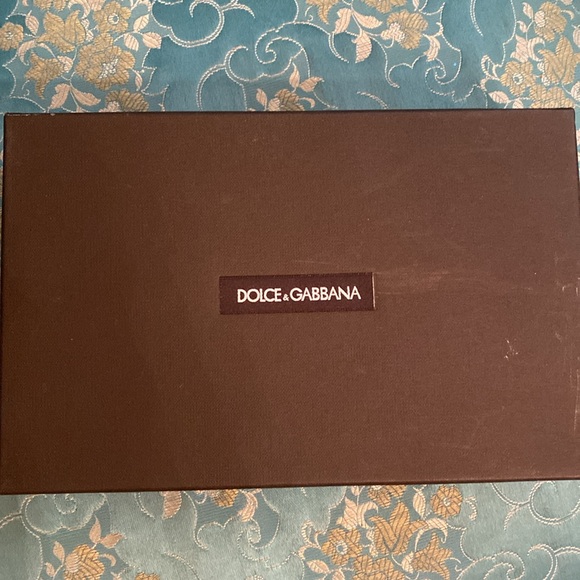 Dolce & Gabbana Long Wallet with Box - Picture 2 of 12